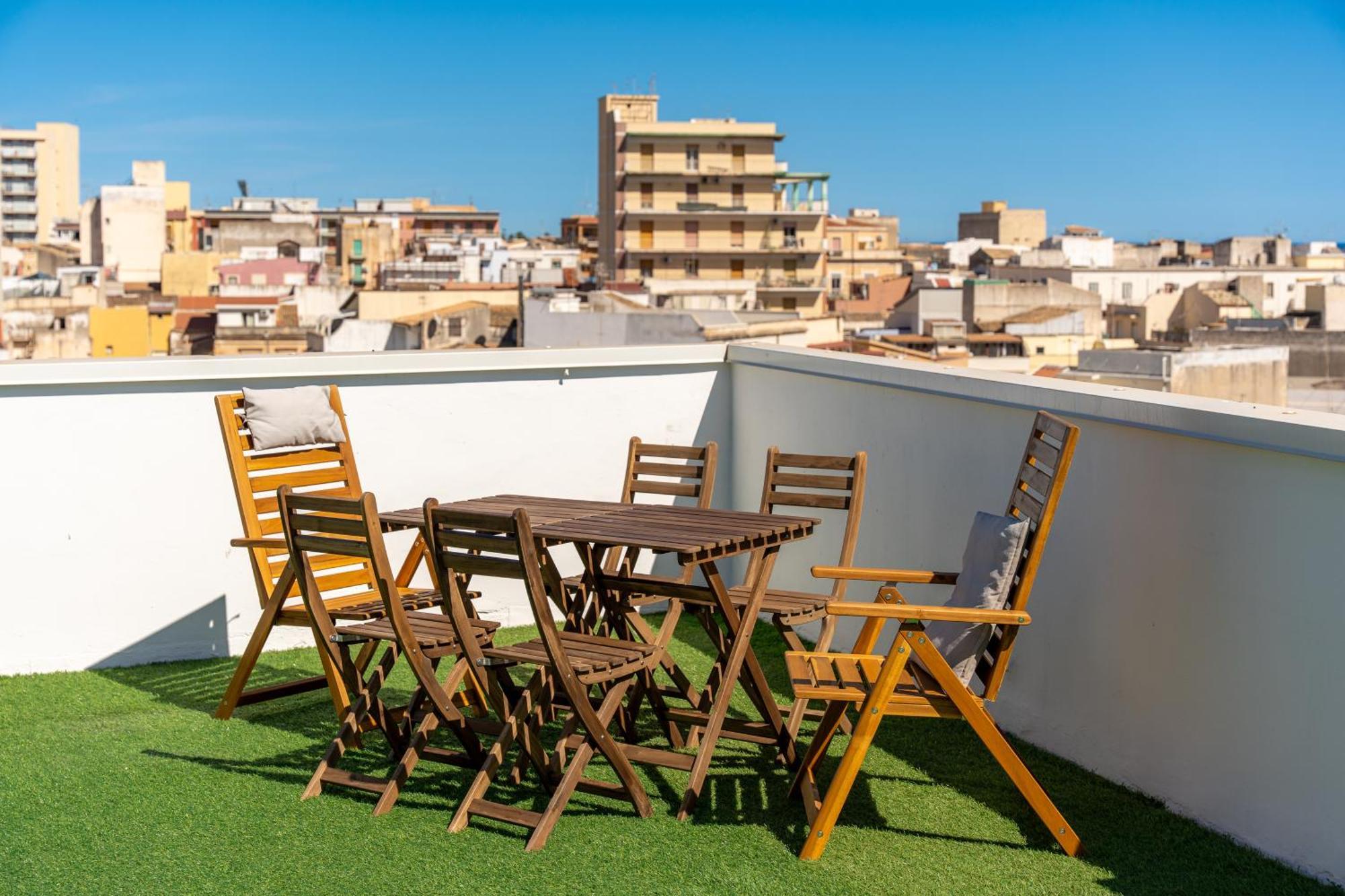 Myia Apartments By Wonderful Italy シラクーサ エクステリア 写真